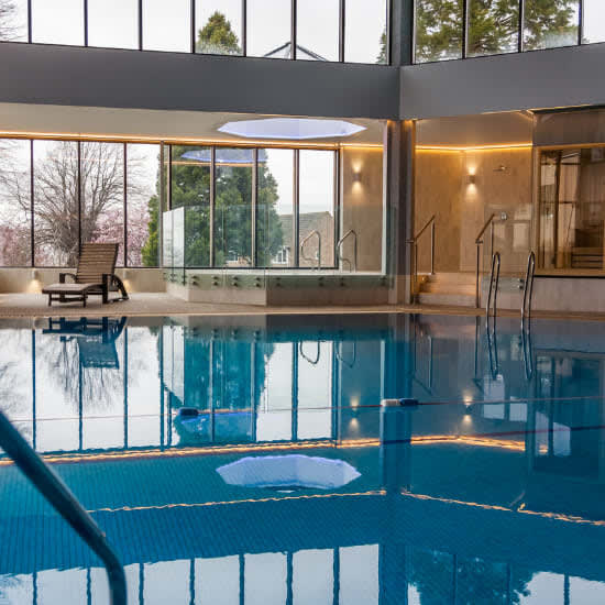 Website Pool Image Flurry 550 x 550 (2)
