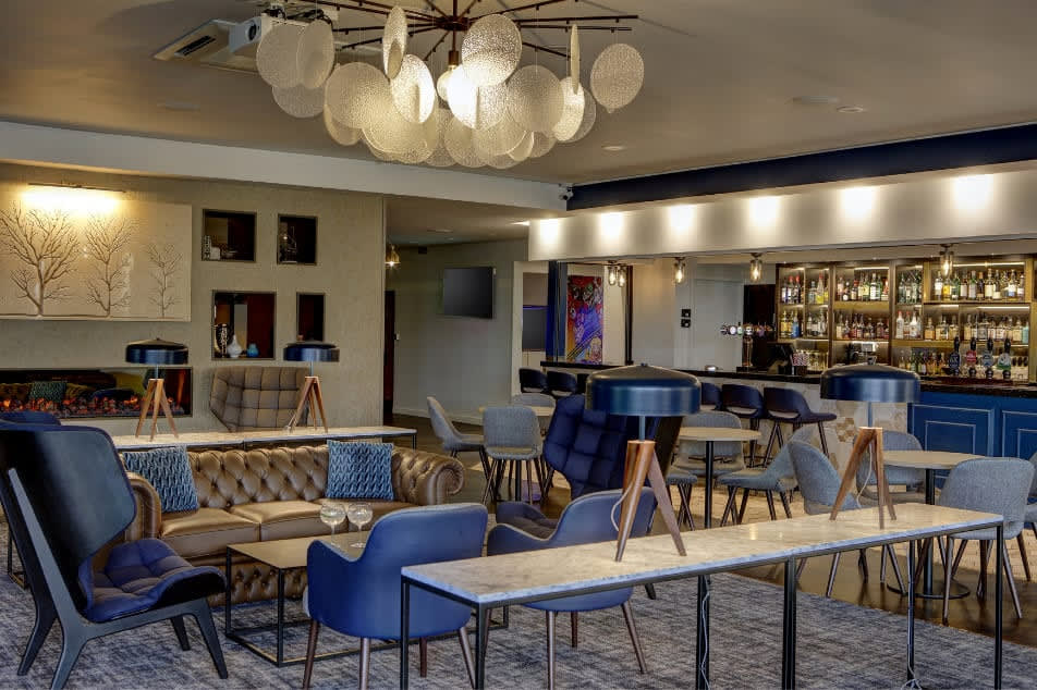 Bar Gallery 30